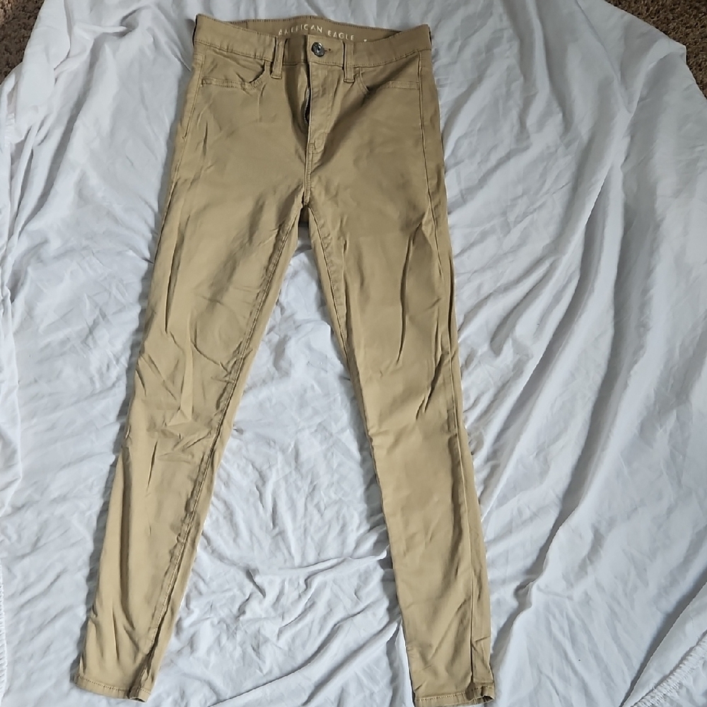 American Eagle Outfitters Tan Skinny Jeans